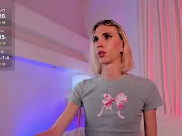 mintlackey – webcam model profile photo Image 18