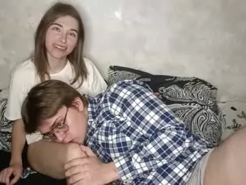 SashaVaughn – webcam model profile photo Image 2