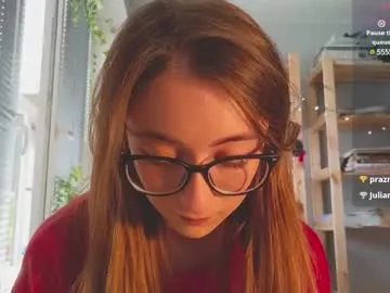 KamaFeels – webcam model profile photo Image 2