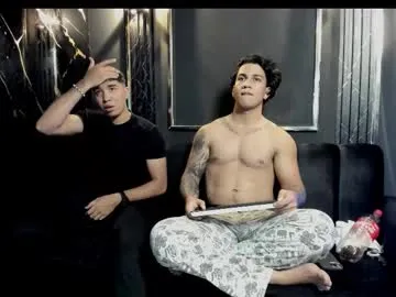 kinkyhousexxx – webcam model profile photo Image 10