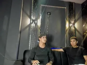 kinkyhousexxx – webcam model profile photo Image 3