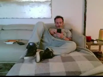 dcollins_ – webcam model profile photo Image 2