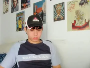 yuuki8910 – webcam model profile photo Image 5