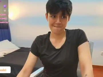 MarilynRainbow – webcam model profile photo Image 18