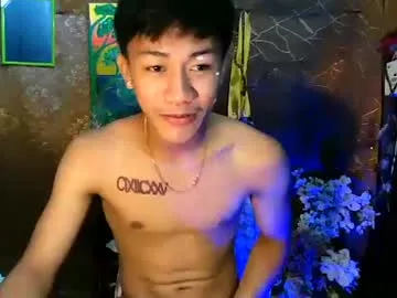 LoraDevine – webcam model profile photo Image 14