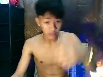 LoraDevine – webcam model profile photo Image 2