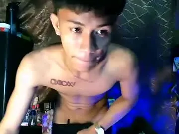 LoraDevine – webcam model profile photo Image 9