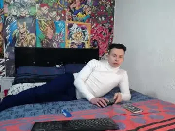 UKRaunchyRobyn – webcam model profile photo Image 14