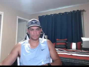 blondeangel_4u2 – webcam model profile photo Image 8