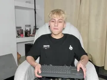 leo_wildd – webcam model profile photo Image 5