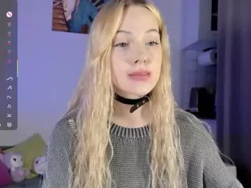 nicole_yo Image 4