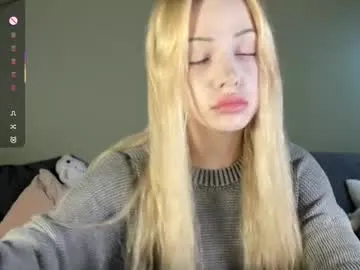 nicole_yo Image 5