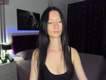 glossybabe_ – webcam model profile photo Image 11