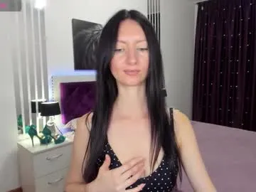 glossybabe_ – webcam model profile photo Image 14
