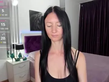 glossybabe_ – webcam model profile photo Image 5