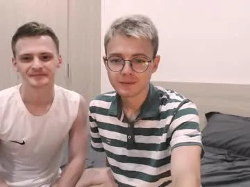 blondeangel_4u2 – webcam model profile photo Image 18