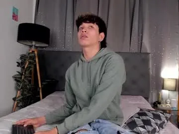 kinkyhousexxx – webcam model profile photo Image 3