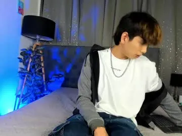 kinkyhousexxx – webcam model profile photo Image 5