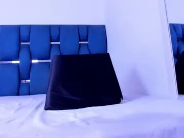 StarKristy – webcam model profile photo Image 2