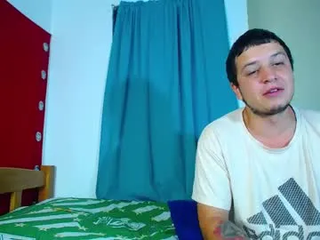 SashaVaughn – webcam model profile photo Image 7