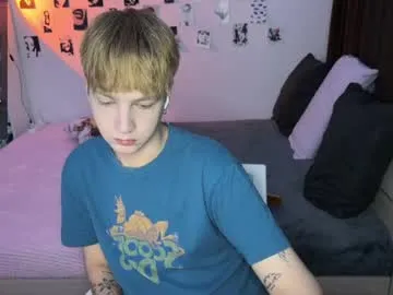 AntonioWest – webcam model profile photo Image 14