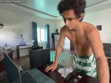 Dustin_Sonne – webcam model profile photo Image 12