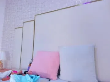 Ellalouisee89 – webcam model profile photo Image 2