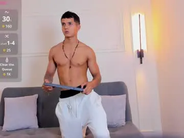 Donovan_Desmond – webcam model profile photo Image 4