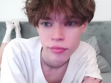 kinkyhousexxx – webcam model profile photo Image 6