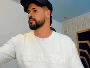 LizzieGreyX – webcam model profile photo Image 13