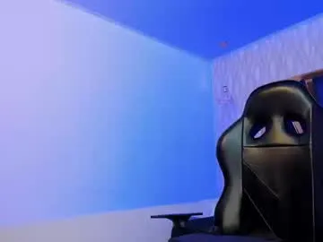 LizzieGreyX – webcam model profile photo Image 16