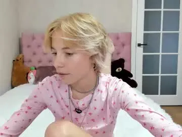 ReginaShine – webcam model profile photo Image 10