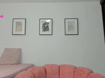 NatashaRouge – webcam model profile photo Image 11