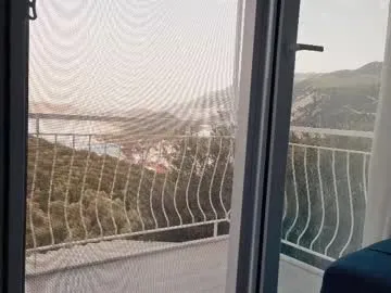 LanaBlondeBush – webcam model profile photo Image 13