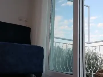 LanaBlondeBush – webcam model profile photo Image 3