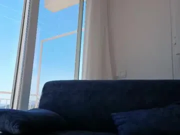 LanaBlondeBush – webcam model profile photo Image 9