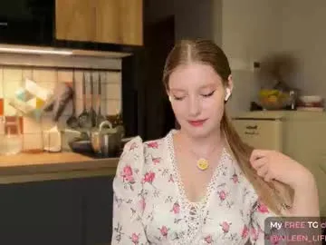 Taly1974 – webcam model profile photo Image 4