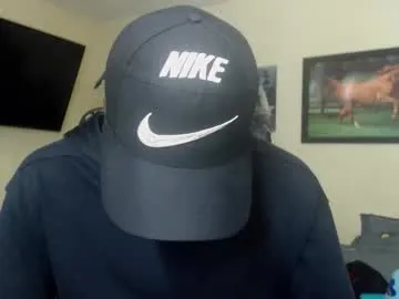 AntonioWest – webcam model profile photo Image 13