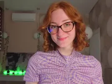 SashaVaughn – webcam model profile photo Image 8