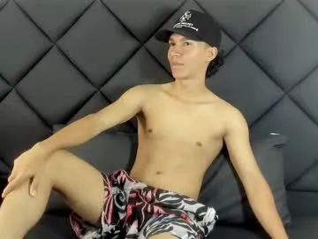 Dustin_Sonne – webcam model profile photo Image 7