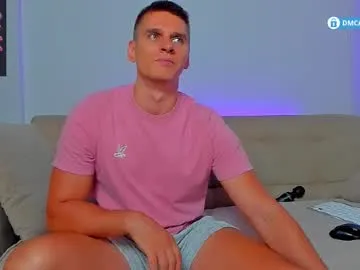 BigTitBlondeUK – webcam model profile photo Image 14