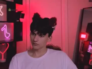 thomas_xxx18 – webcam model profile photo Image 5