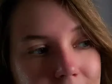 Carrollina – webcam model profile photo Image 5