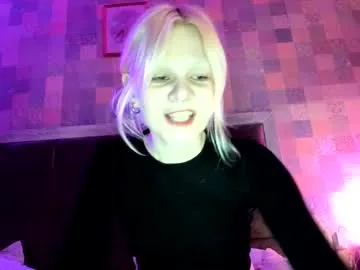 EvaDominatrix – webcam model profile photo Image 9