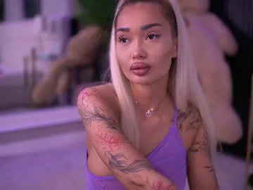 Sweet-Mishelle – webcam model profile photo Image 12