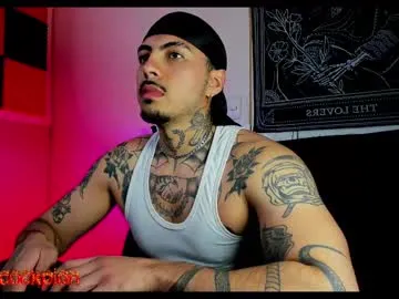 maxkaiden – webcam model profile photo Image 5