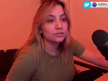 SusyBlair – webcam model profile photo Image 8