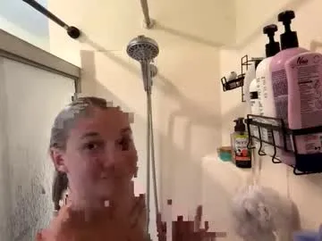 KateDivineUK – webcam model profile photo Image 2