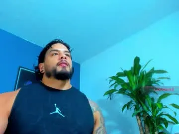 KateDivineUK – webcam model profile photo Image 4