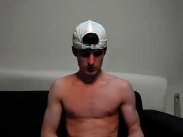 skinnyguywithbigd Image 8